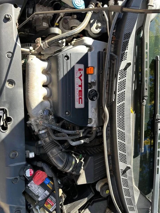 2010 Honda Civic Si 8th Gen - Image 2 of 14