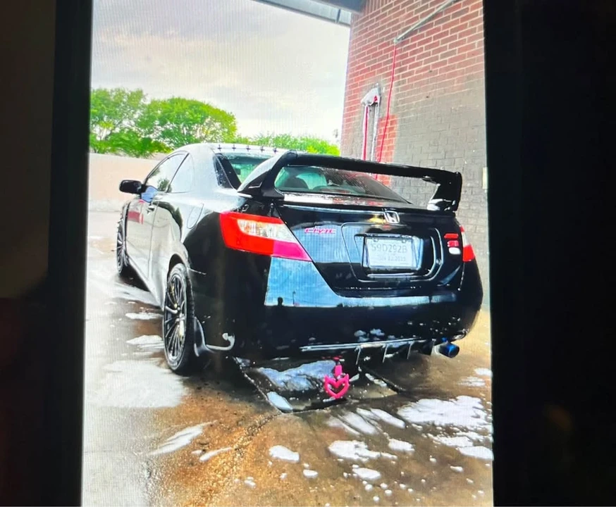 2010 Honda Civic Si 8th Gen - Image 2 of 4