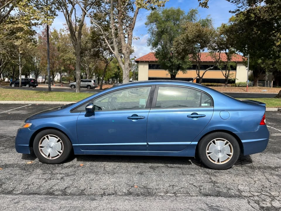 2010 Honda Civic 8th Gen - Image 7 of 18