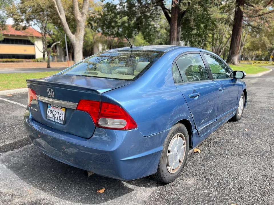 2010 Honda Civic 8th Gen - Image 3 of 18