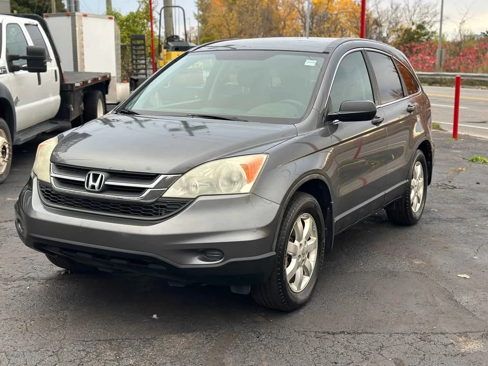 2010 Honda CR-V 3rd Gen - Image 2 of 12