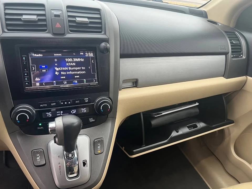 2010 Honda CR-V 3rd Gen - Image 8 of 20