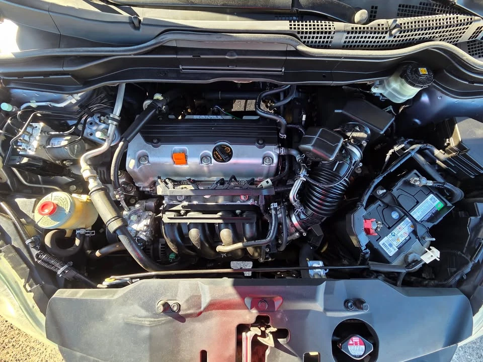 2010 Honda CR-V 3rd Gen - Image 12 of 19