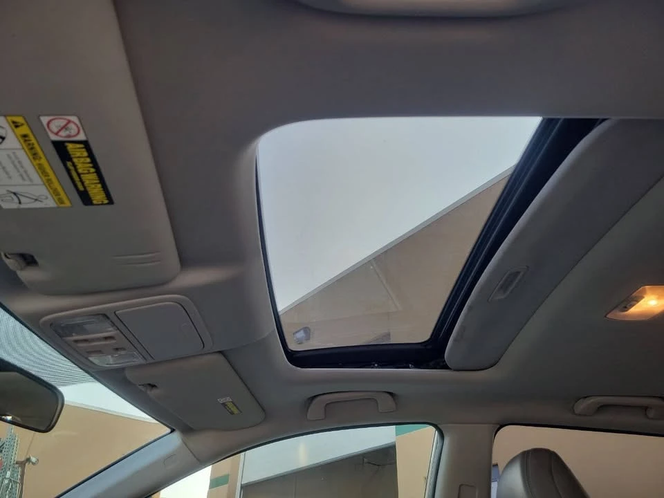2010 Honda CR-V 3rd Gen - Image 11 of 20