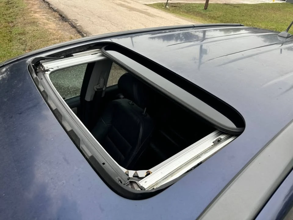 2010 Honda CR-V 3rd Gen - Image 17 of 17