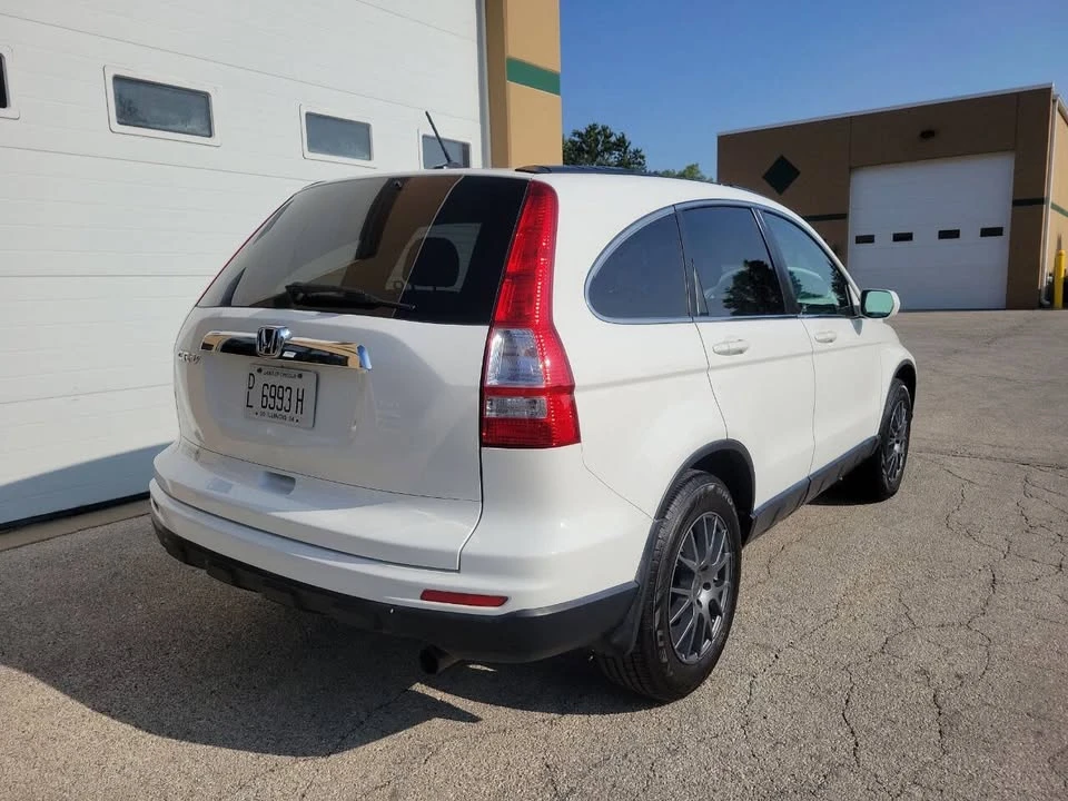 2010 Honda CR-V 3rd Gen - Image 3 of 20