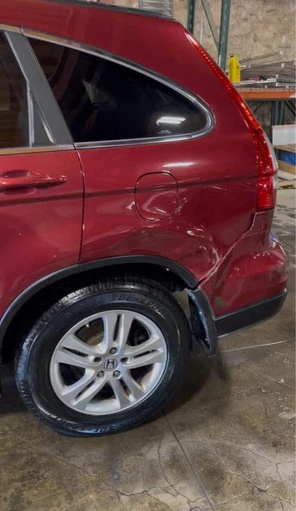 2010 Honda CR-V 3rd Gen - Image 4 of 6