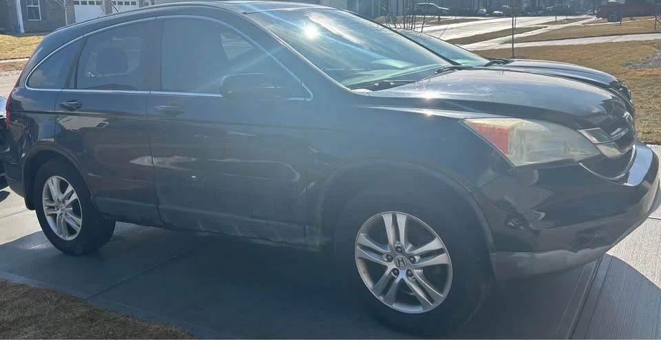 2010 Honda CR-V 3rd Gen - Image 2 of 4