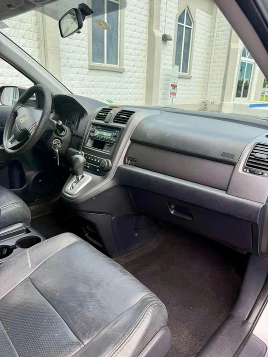 2010 Honda CR-V 3rd Gen - Image 16 of 16