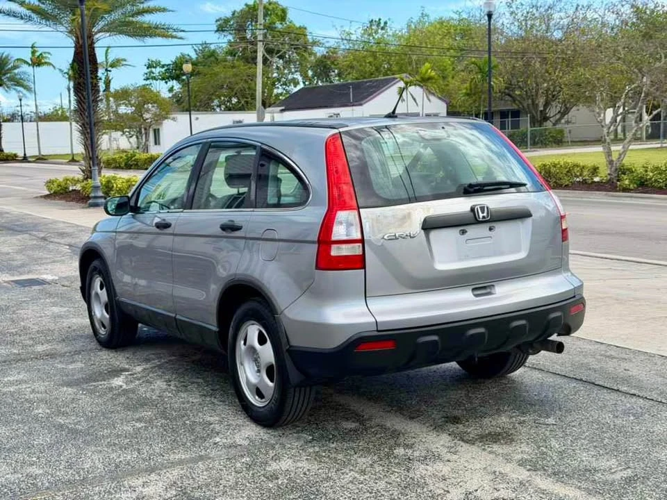 2010 Honda CR-V 3rd Gen - Image 4 of 16
