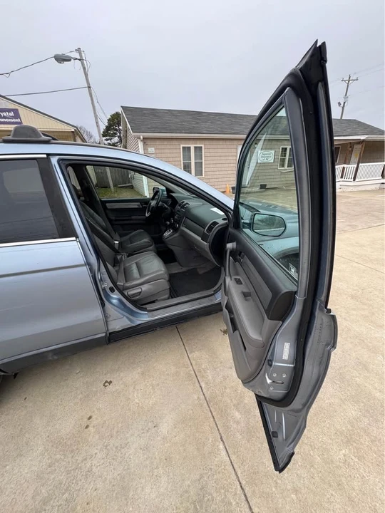 2010 Honda CR-V 3rd Gen - Image 12 of 16
