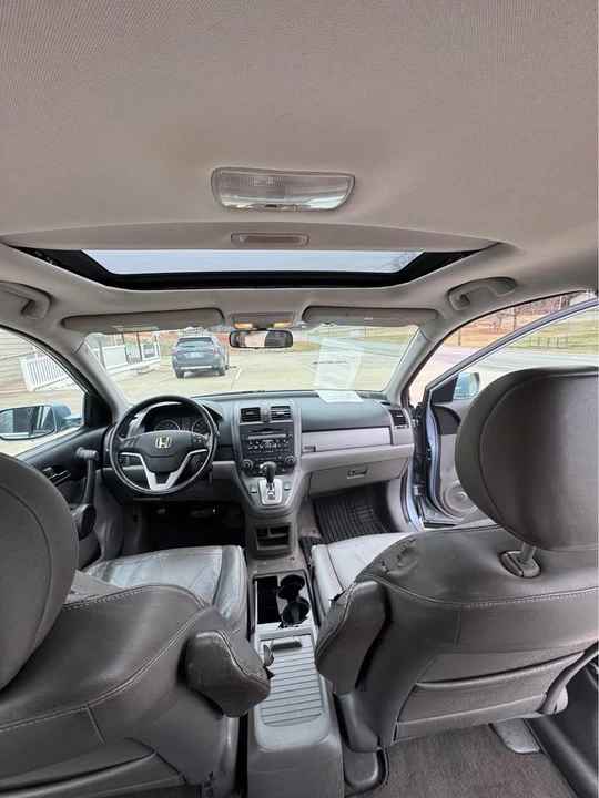 2010 Honda CR-V 3rd Gen - Image 15 of 16