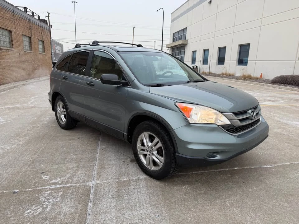 2010 Honda CR-V 3rd Gen - Image 2 of 12
