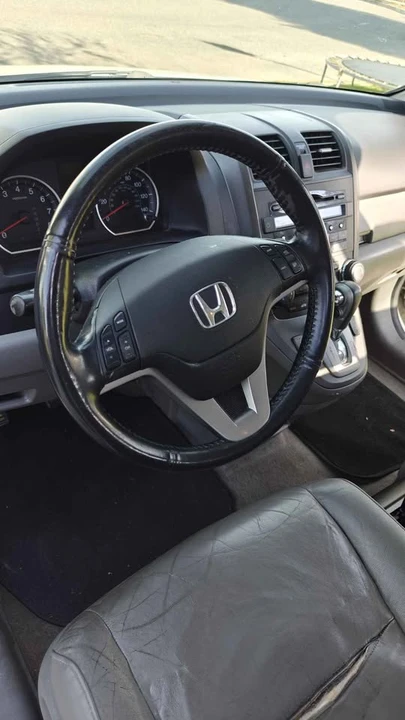 2010 Honda CR-V 3rd Gen - Image 11 of 20