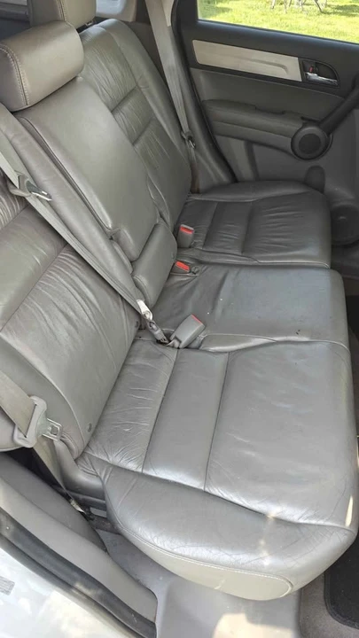 2010 Honda CR-V 3rd Gen - Image 10 of 20