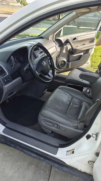 2010 Honda CR-V 3rd Gen - Image 12 of 20