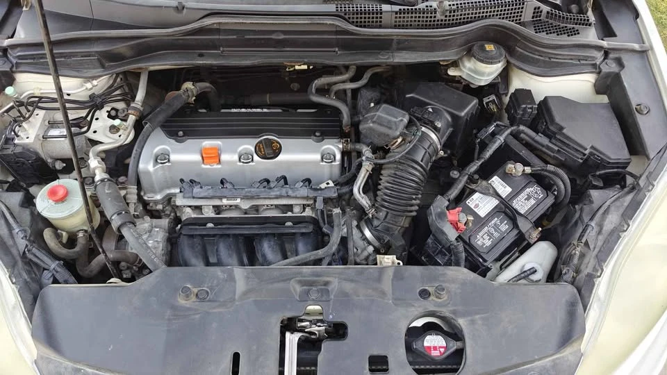 2010 Honda CR-V 3rd Gen - Image 17 of 20