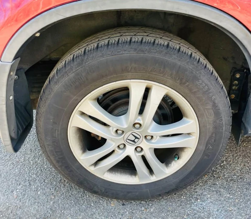 2010 Honda CR-V 3rd Gen - Image 13 of 14
