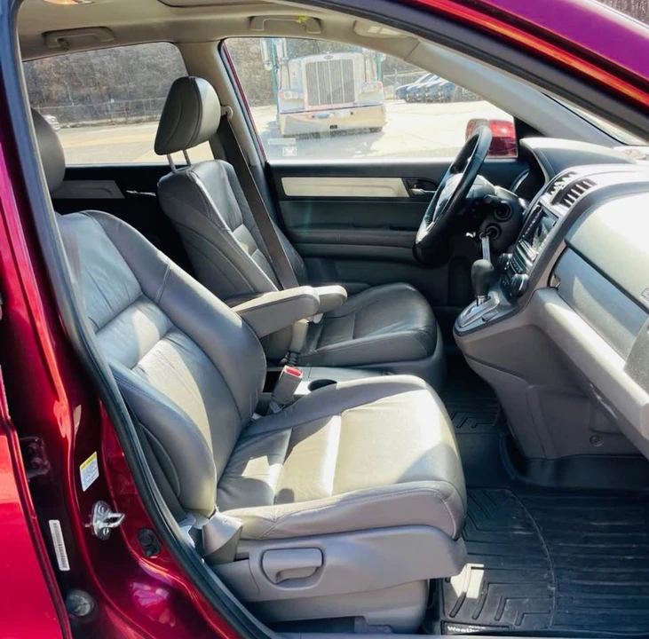 2010 Honda CR-V 3rd Gen - Image 9 of 14