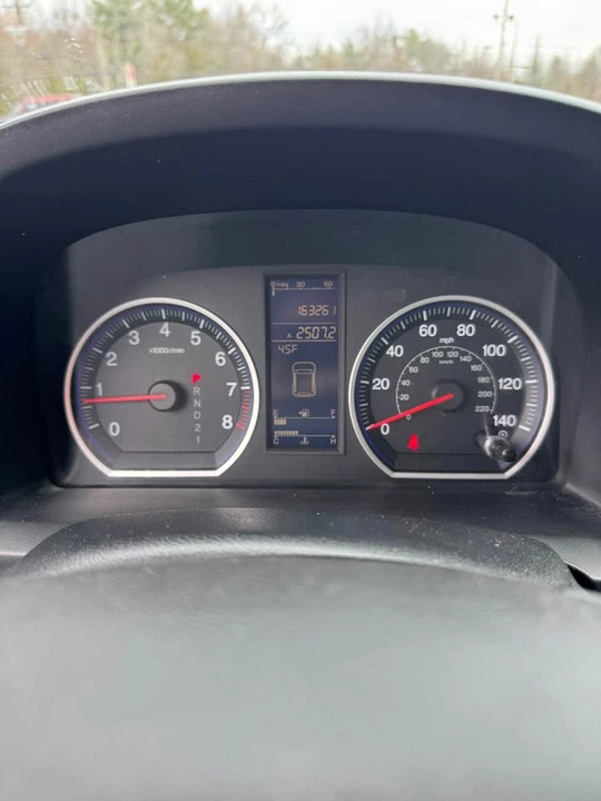 2010 Honda CR-V 3rd Gen - Image 10 of 17