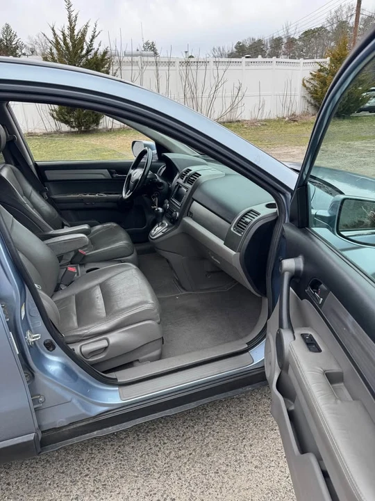 2010 Honda CR-V 3rd Gen - Image 12 of 17