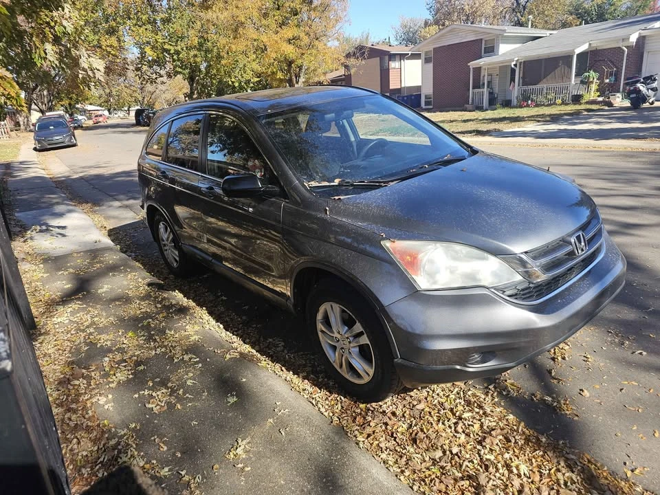 2010 Honda CR-V 3rd Gen - Image 2 of 7