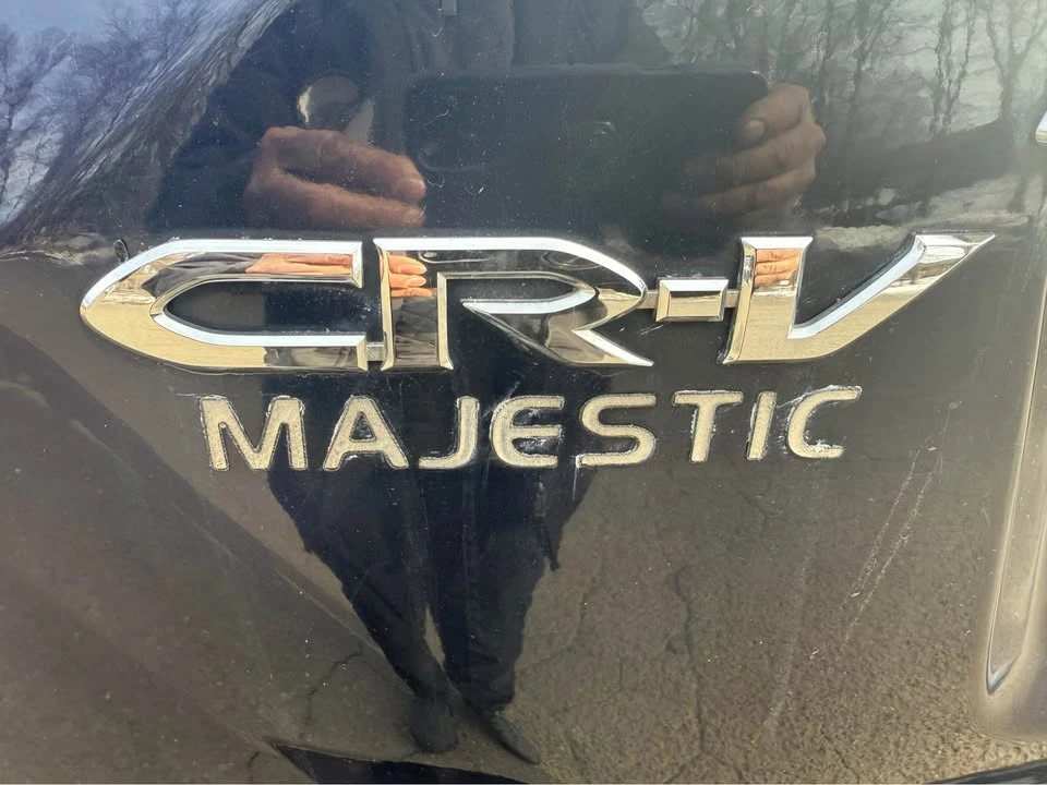 2010 Honda CR-V 3rd Gen - Image 3 of 11