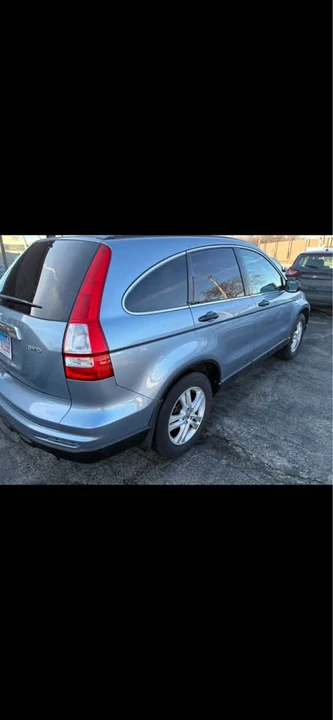 2010 Honda CR-V 3rd Gen - Image 3 of 11