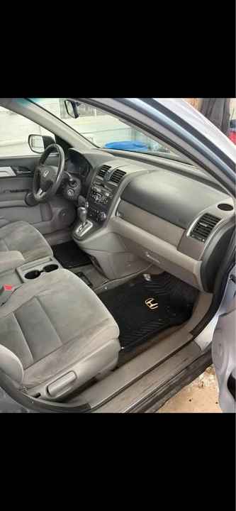 2010 Honda CR-V 3rd Gen - Image 6 of 11