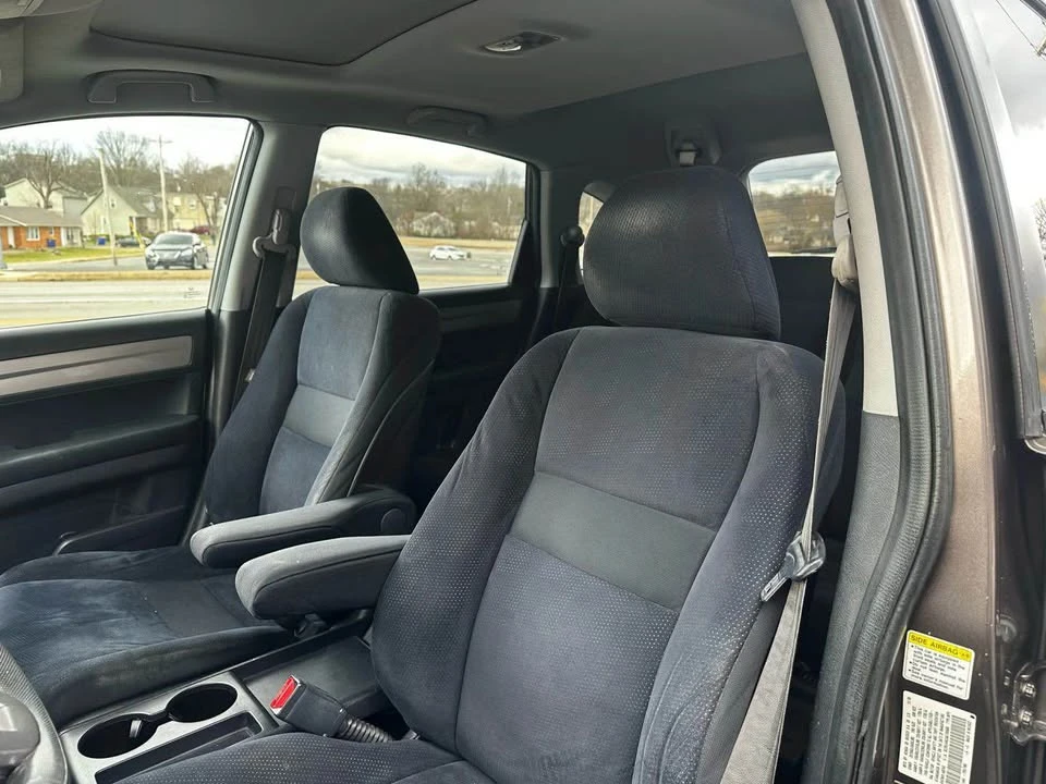2010 Honda CR-V 3rd Gen - Image 9 of 12