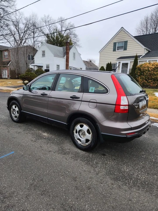 2010 Honda CR-V 3rd Gen - Image 9 of 19