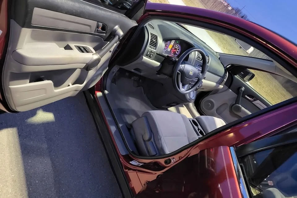 2010 Honda CR-V 3rd Gen - Image 7 of 20