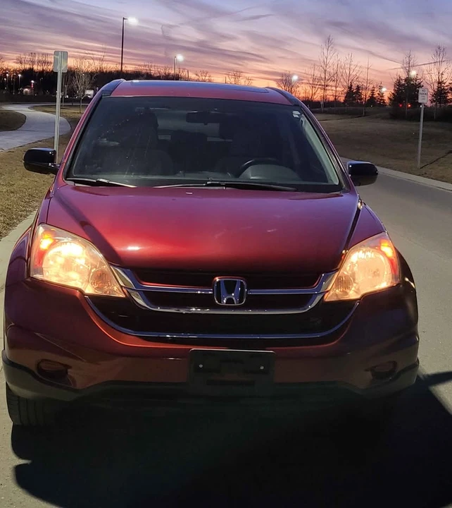 2010 Honda CR-V 3rd Gen - Image 2 of 20