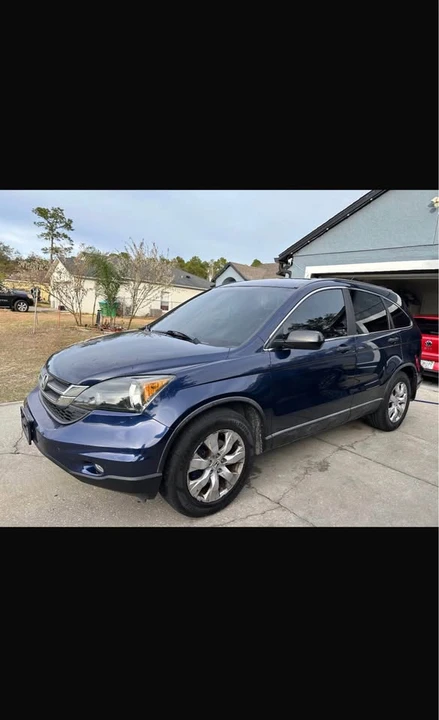 2010 Honda CR-V 3rd Gen - Image 2 of 11
