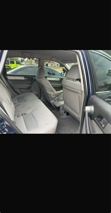 2010 Honda CR-V 3rd Gen - Image 7 of 11
