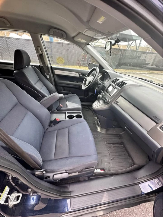 2010 Honda CR-V 3rd Gen - Image 17 of 20