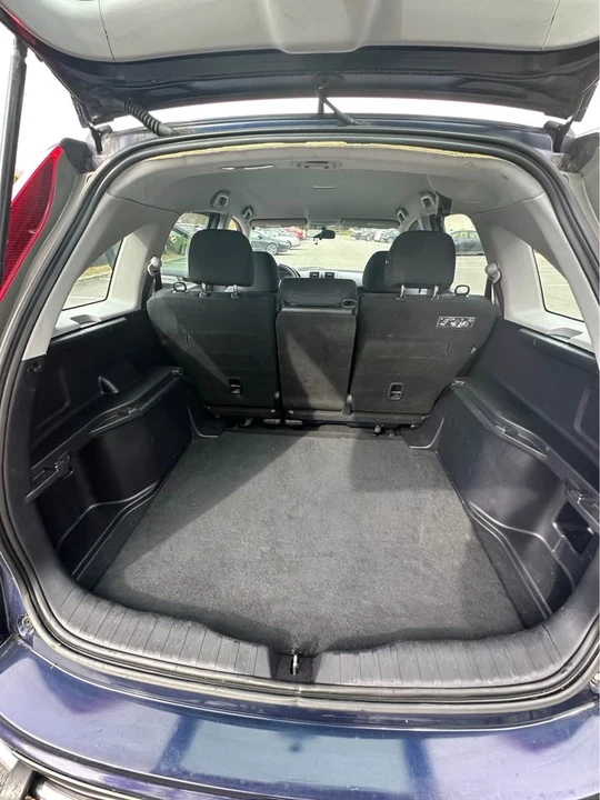2010 Honda CR-V 3rd Gen - Image 9 of 20