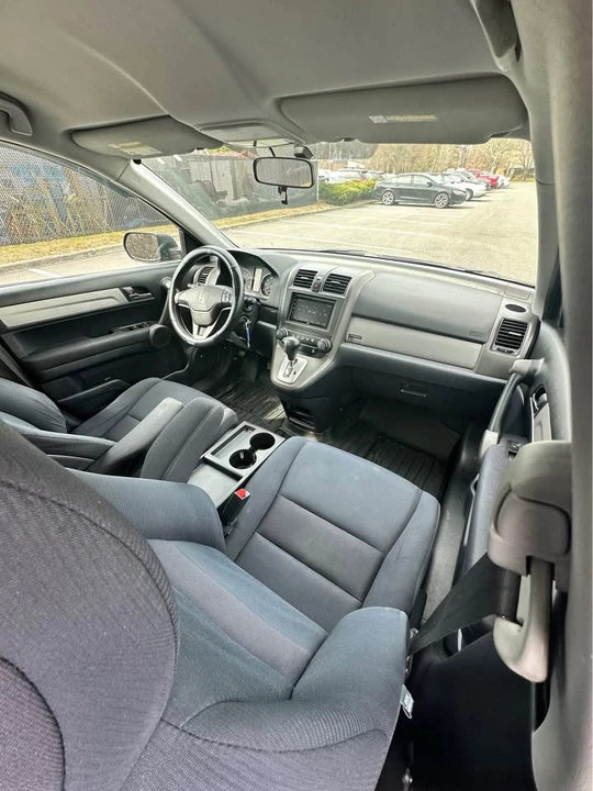 2010 Honda CR-V 3rd Gen - Image 16 of 20