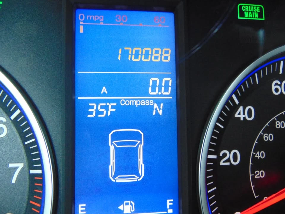 2010 Honda CR-V 3rd Gen - Image 12 of 17
