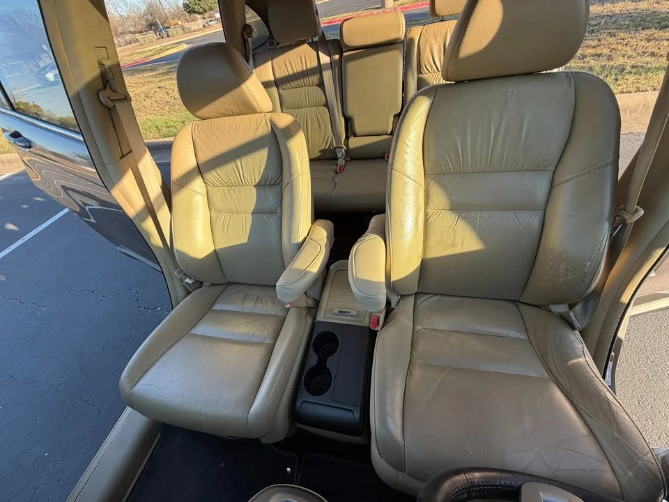 2010 Honda CR-V 3rd Gen - Image 14 of 19