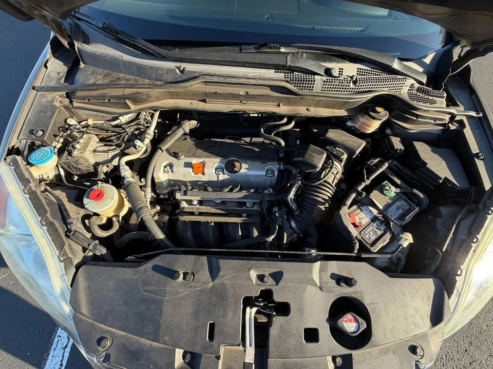 2010 Honda CR-V 3rd Gen - Image 17 of 19