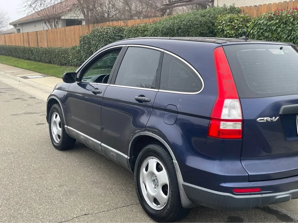 2010 Honda CR-V 3rd Gen - Image 4 of 8