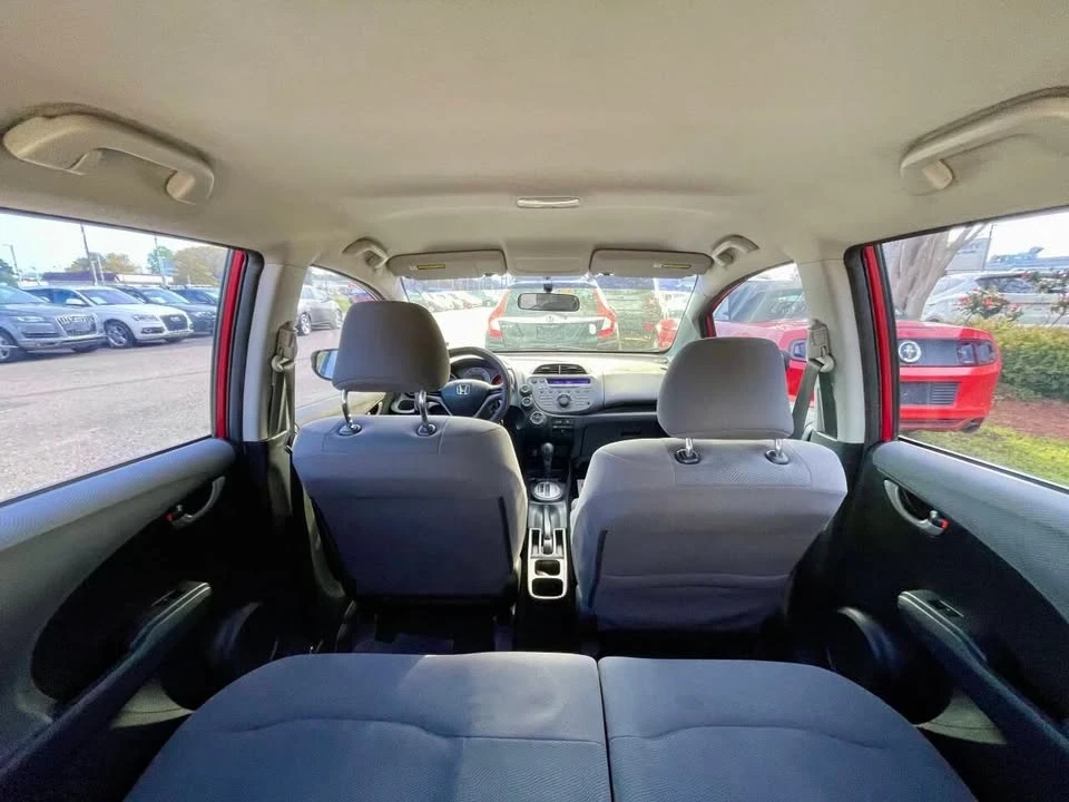 2010 Honda Fit - Image 17 of 20