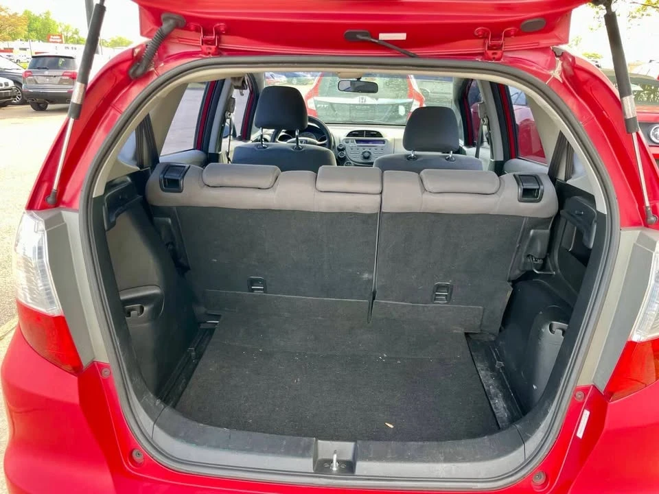 2010 Honda Fit - Image 15 of 20