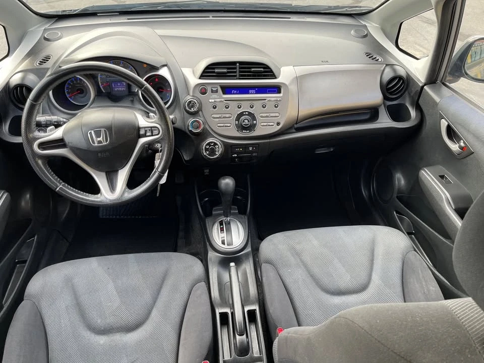 2010 Honda Fit - Image 12 of 20