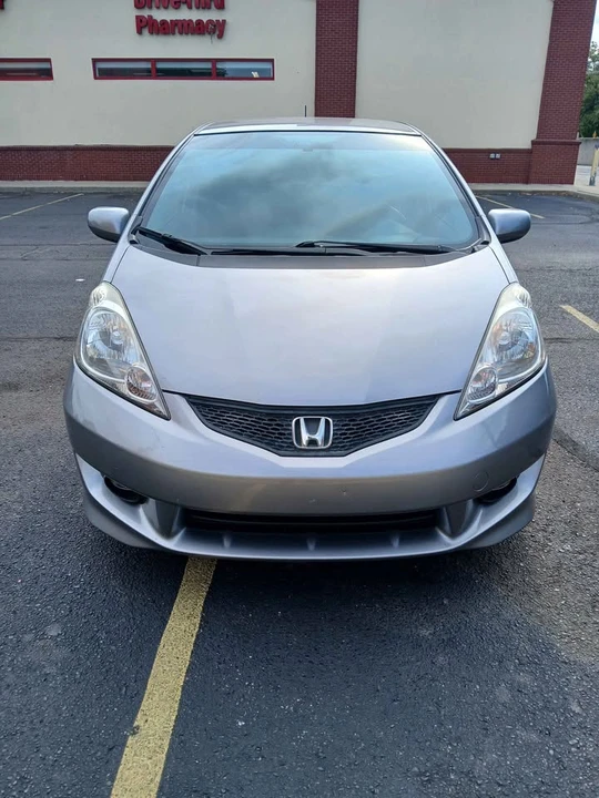 2010 Honda Fit - Image 4 of 14