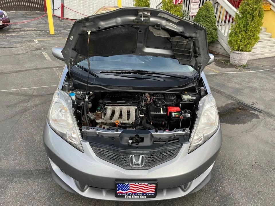 2010 Honda Fit - Image 18 of 20