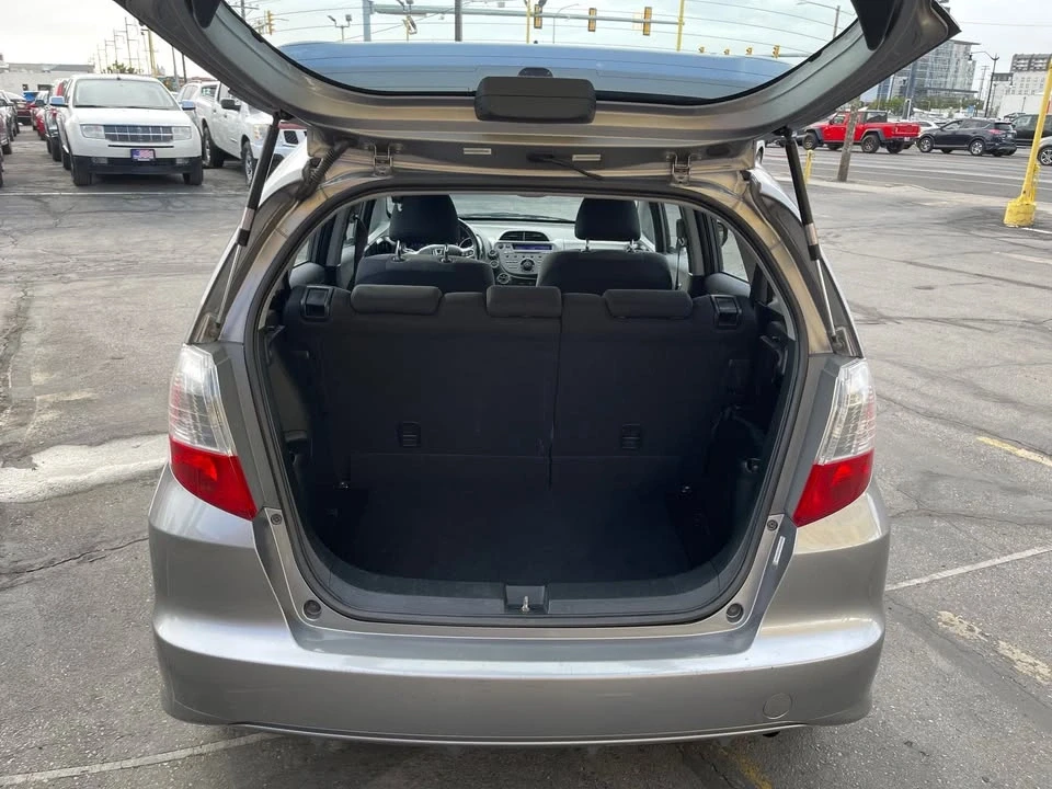 2010 Honda Fit - Image 19 of 20