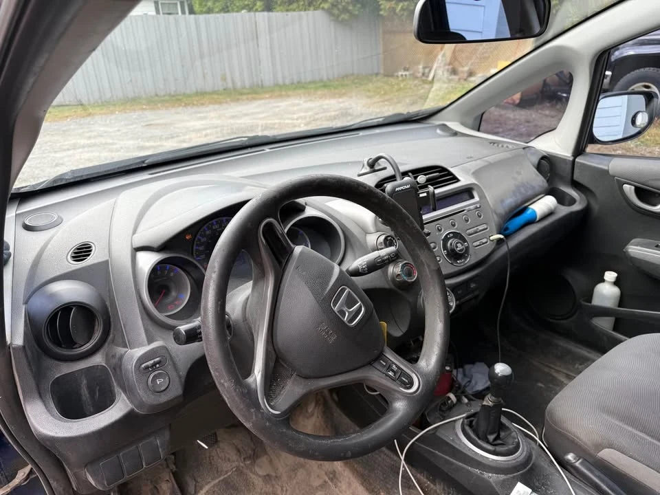 2010 Honda Fit - Image 5 of 7