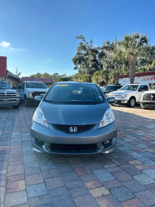 2010 Honda Fit - Image 2 of 10